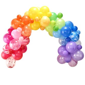 Arche de ballons arc-en-ciel