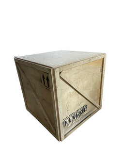 Caisse cargo &#039;&#039;DANGER&#039;&#039; &agrave; louer