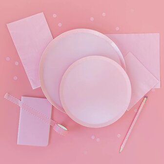 Assiettes &agrave; dessert &#039;&#039;Amaranth&#039;&#039; 