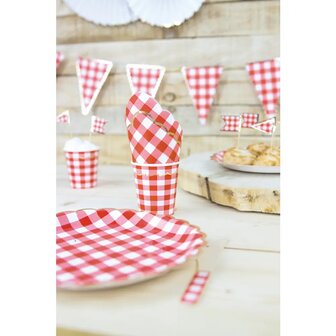 ASSIETTES FESTONNEES GUINGUETTE ET OR 