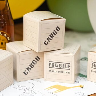 Bo&icirc;tes &agrave; friandises Safari 