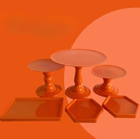 Set de 6 présentoirs ''ORANGE'' à louer Set de 6 présentoirs ''ORANGE'' à louer